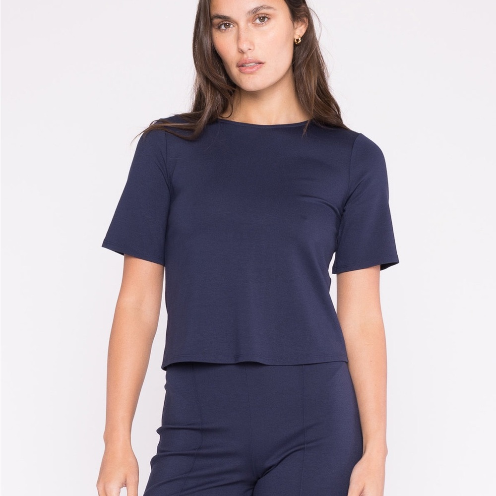 Women's Navy Short Sleeve Crewneck Top